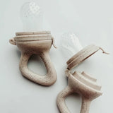 Neutral design silicone food feeder
